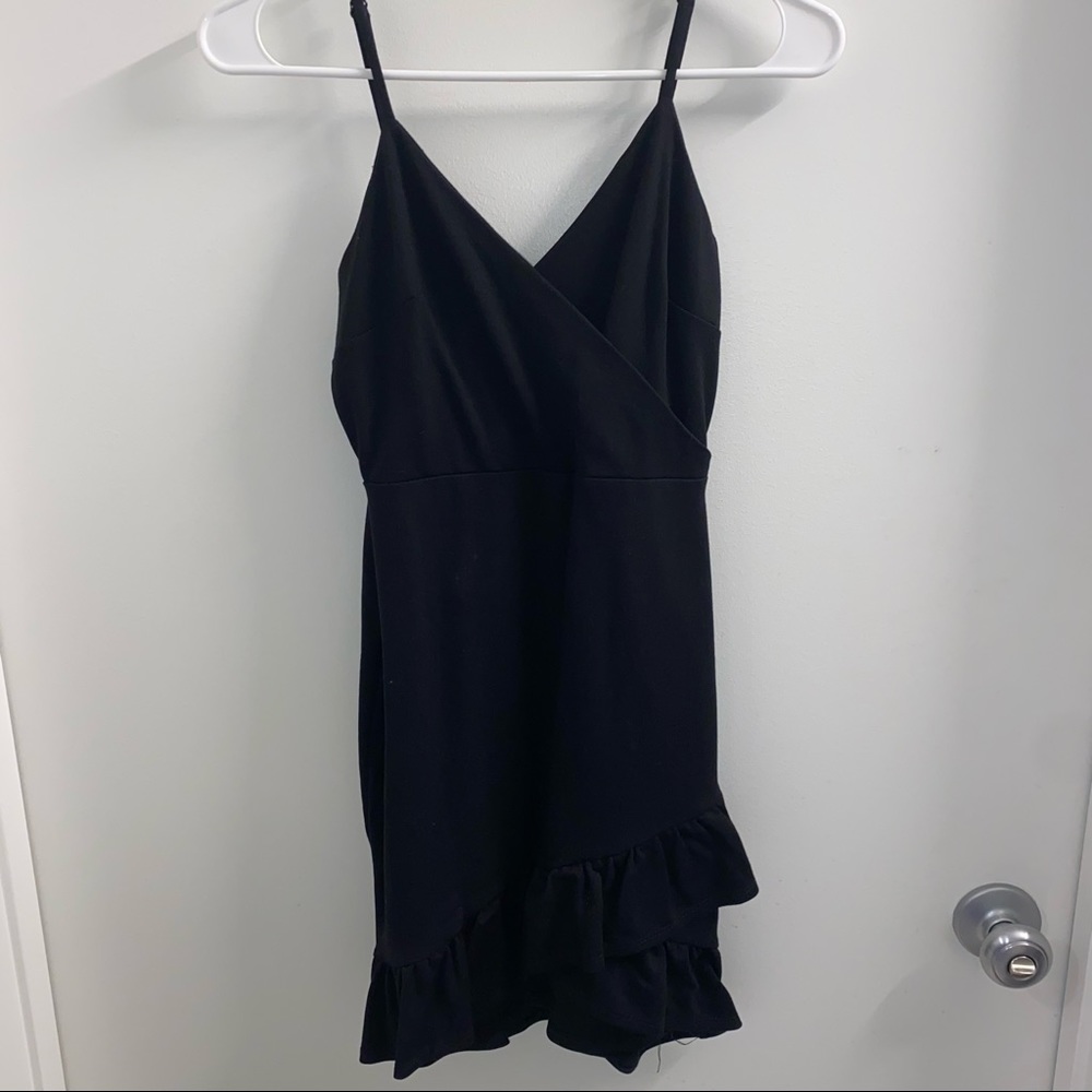 Lulu’s Ruffle Hem Black Dress - perfect little black dress!